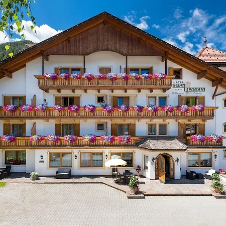 Resa Blancia Hotel